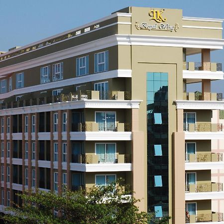 Lk Royal Wing Hotell Pattaya Exteriör bild